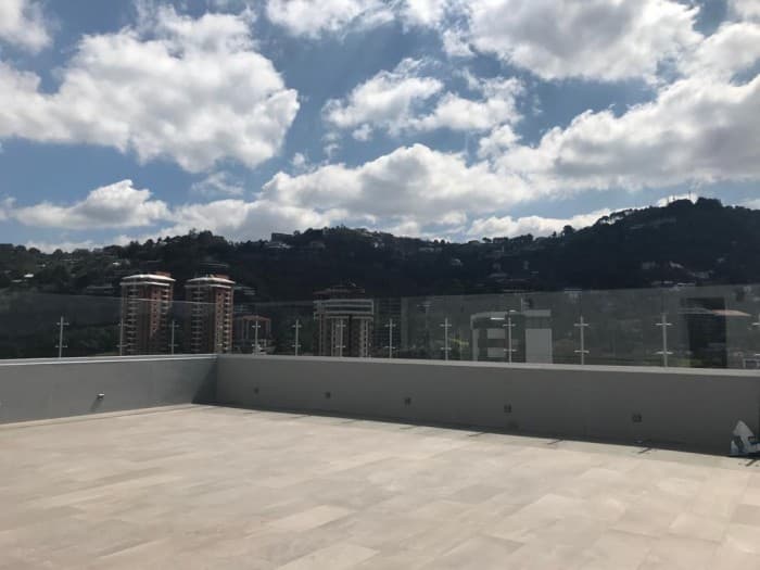 Oficina Renta o Venta Edificio Insigne Z.15 Guatemala - foto 4