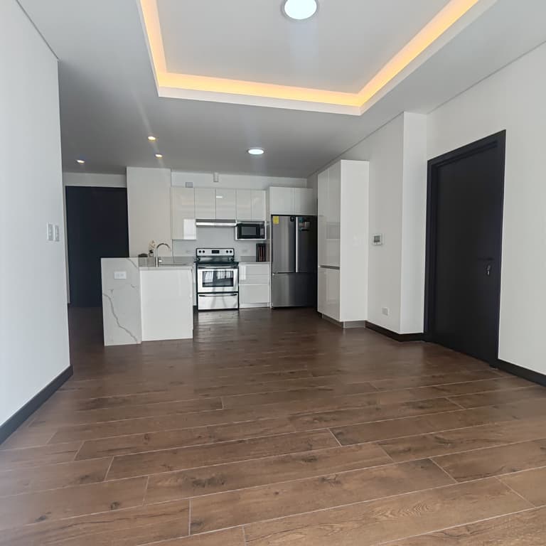 Apartamento en renta en Lirios de Cayala zona 16 - foto 2