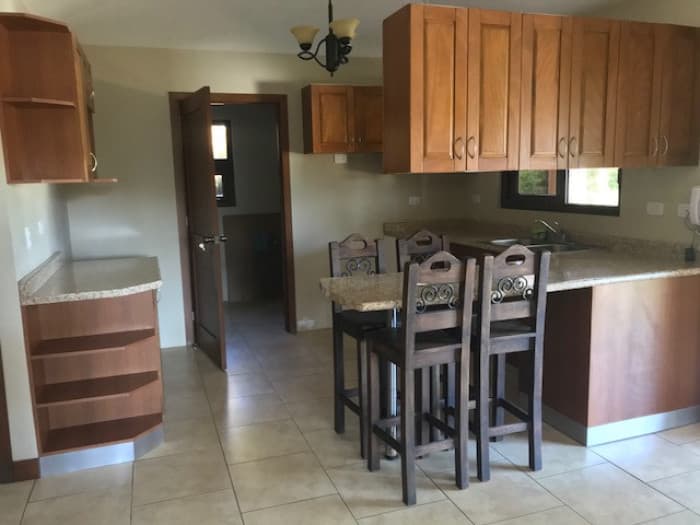 Casa en renta o venta Km 16.5 Fraijanes Guatemala - foto 3