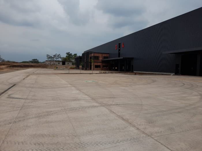 En  Renta o venta bodegas cercano a Puerto Quetzal. - foto 4