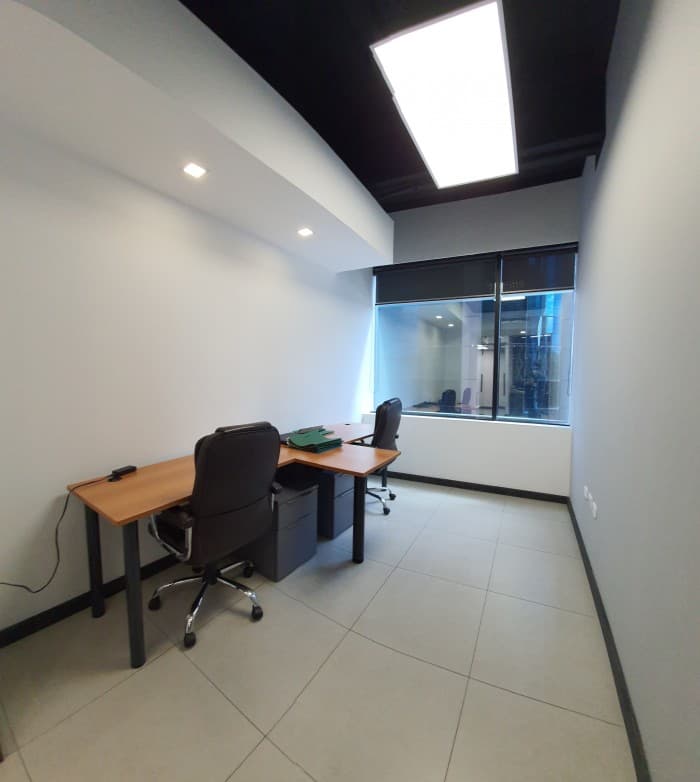 Espacio en Oficina en Renta Edificio Europlaza Zona 14 - foto 3