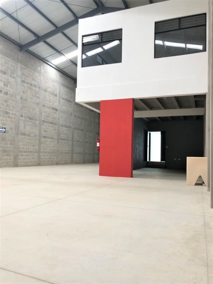 Ofibodega en Renta en Complejo Industrial de XELA  - foto 3
