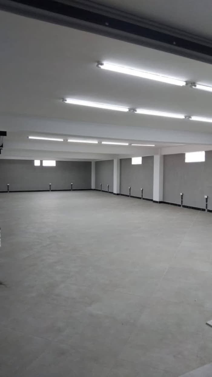 Local o Bodega  Comercial en zona 3 en Segundo nivel  - foto 3