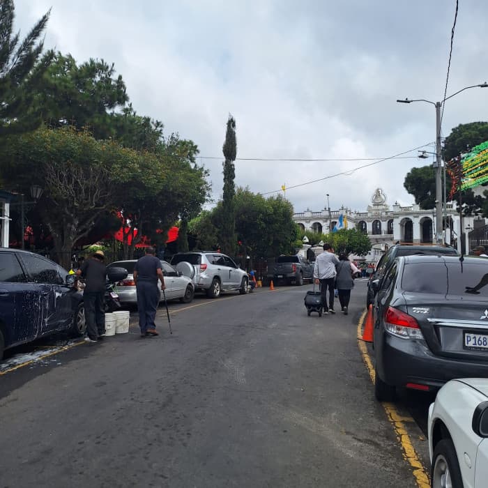 Terreno comercial en renta centro de mixco - foto 2