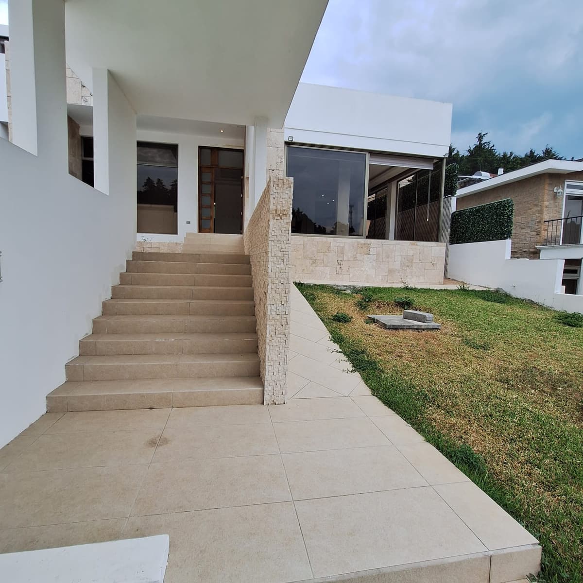 Casa en renta o venta condominio Vila Verde - foto 3