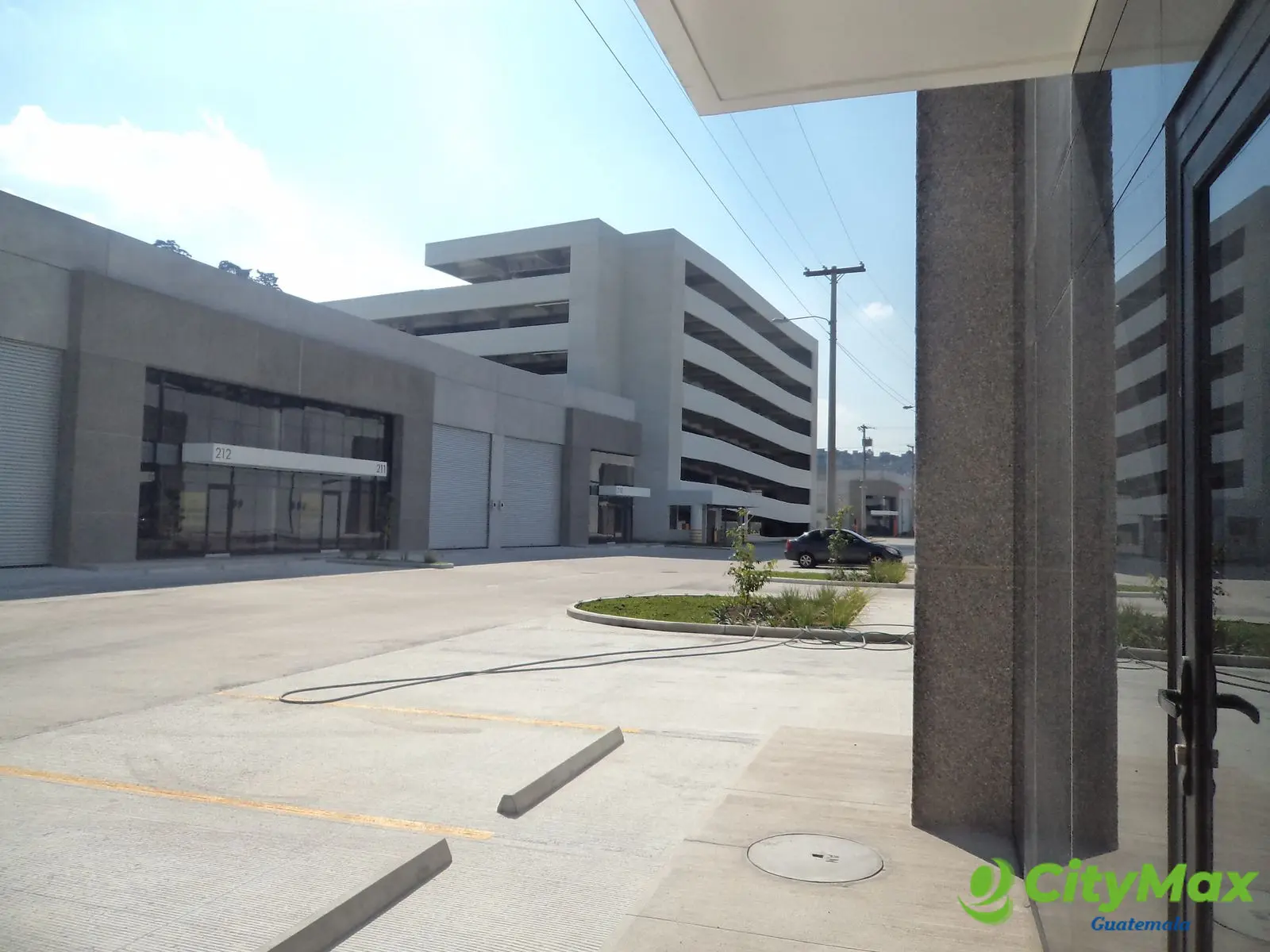 CENTRO DE NEGOCIOS LA PAZ Ofibodegas en Zona 17 - foto 4