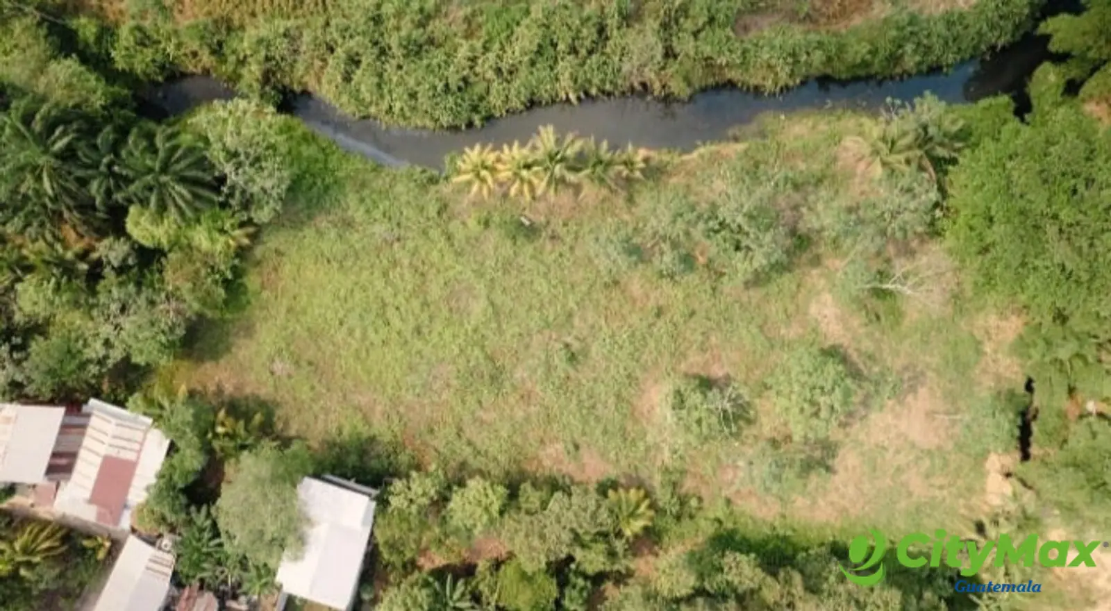 Venta de terreno comercial en Puerto Barrios Izabal - foto 1