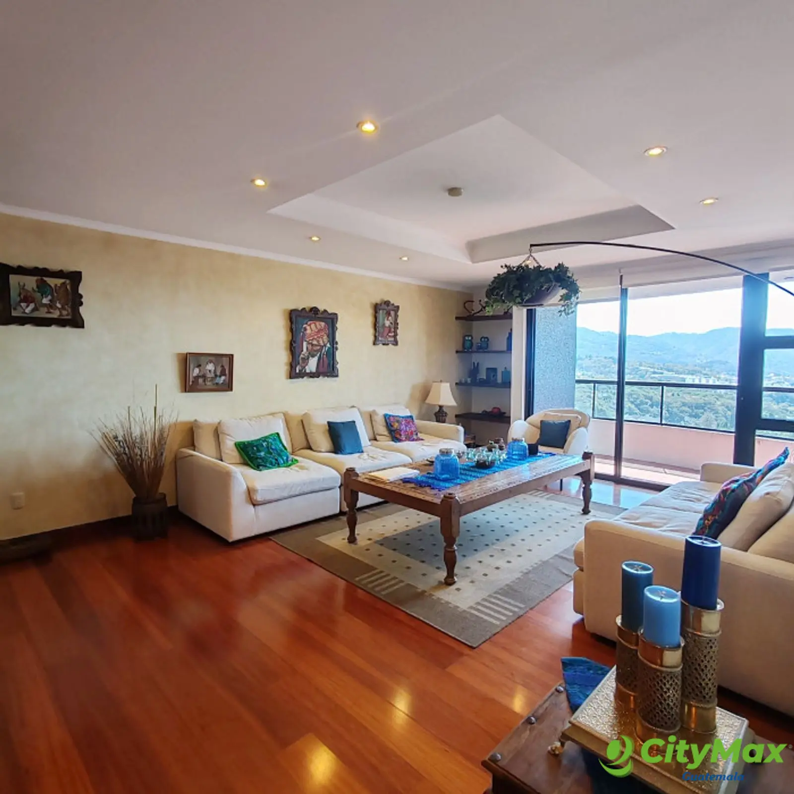 En Alquiler Apartamento Amueblado con 273m2 en Zona 14 - foto 1