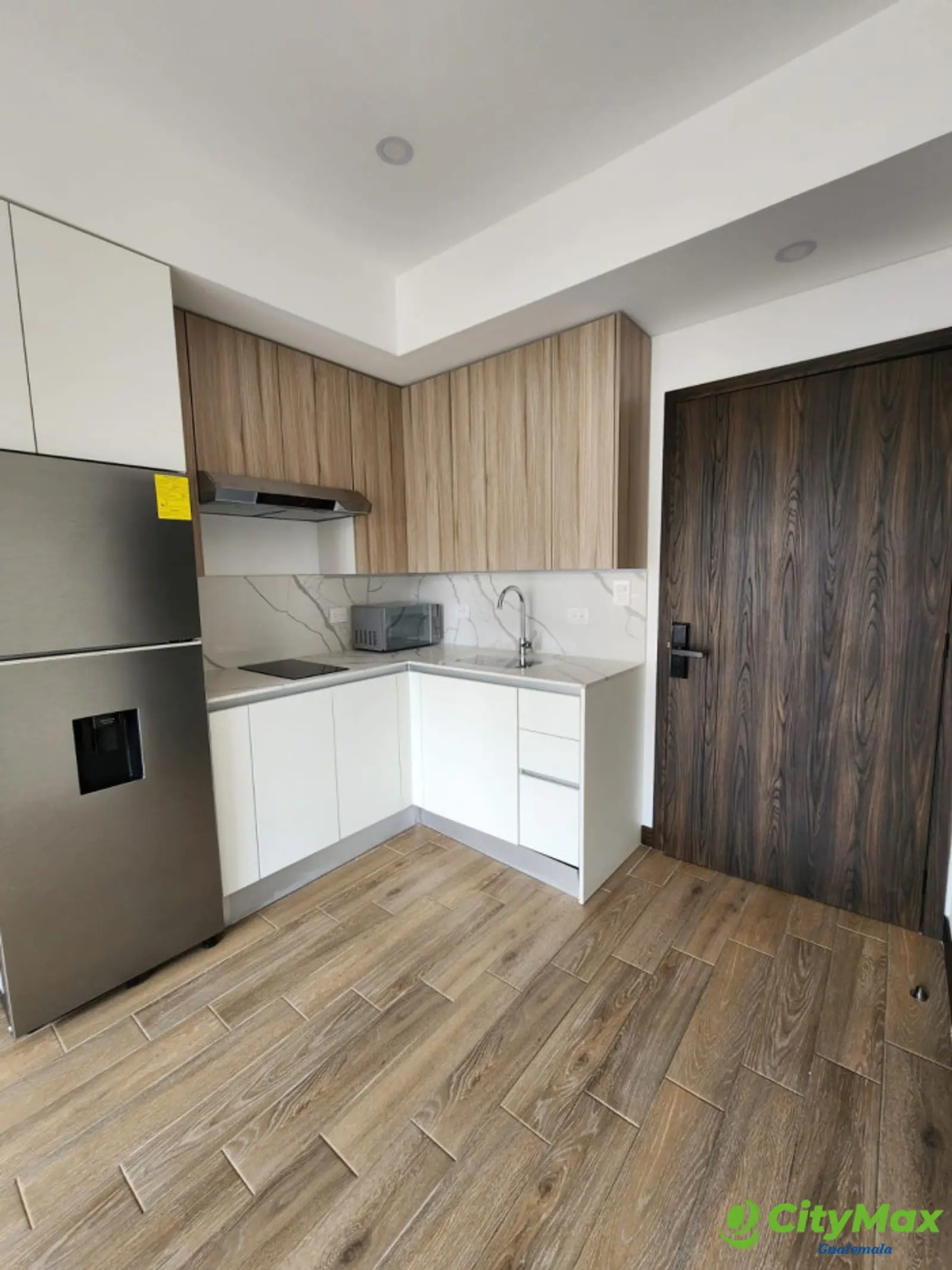 En Renta Apartamento estudio en Inara zona 13 - foto 1