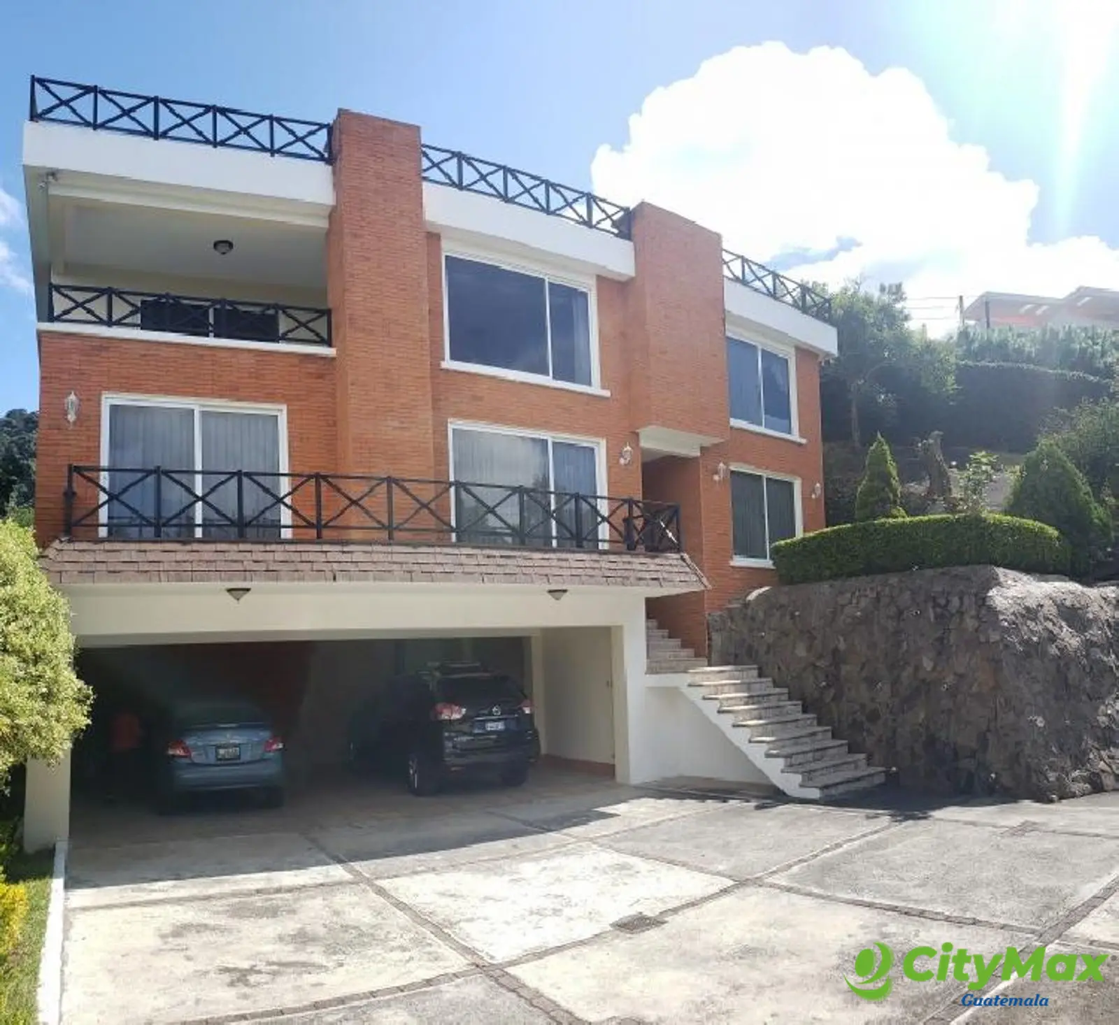 Casa en venta en San Lazaro para inversión Rentada - foto 1