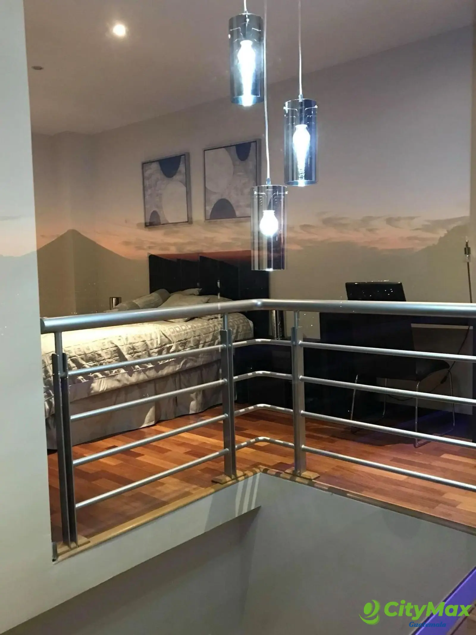 VENDO Apartamento tipo Loft amueblado cercano Zona 15 - foto 1