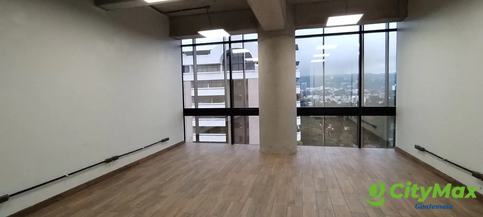 Oficina venta en zona 14 para inversión! rentada - foto 1
