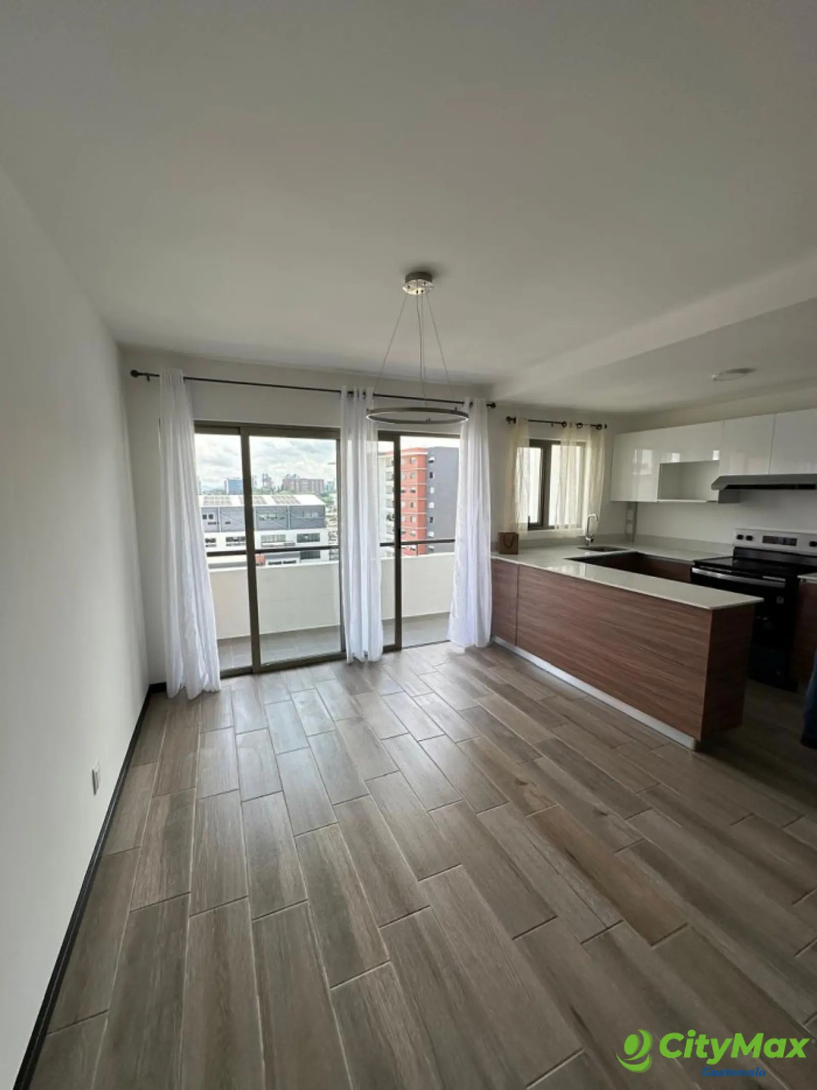 En renta apartamento en Zona 14 Segheria - foto 1