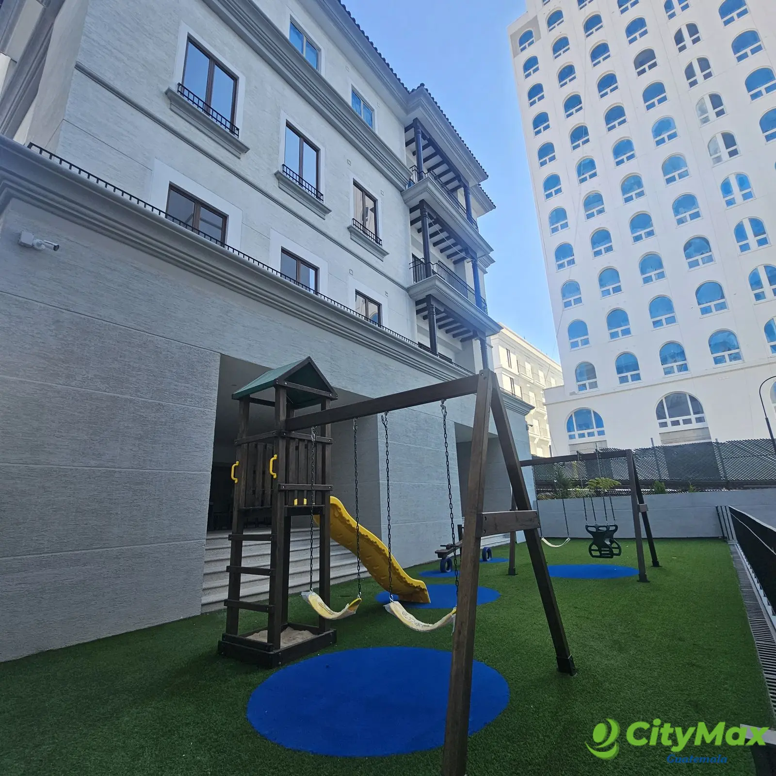 Apartamento en Venta en Nogales de Cayala Z.16 - foto 1