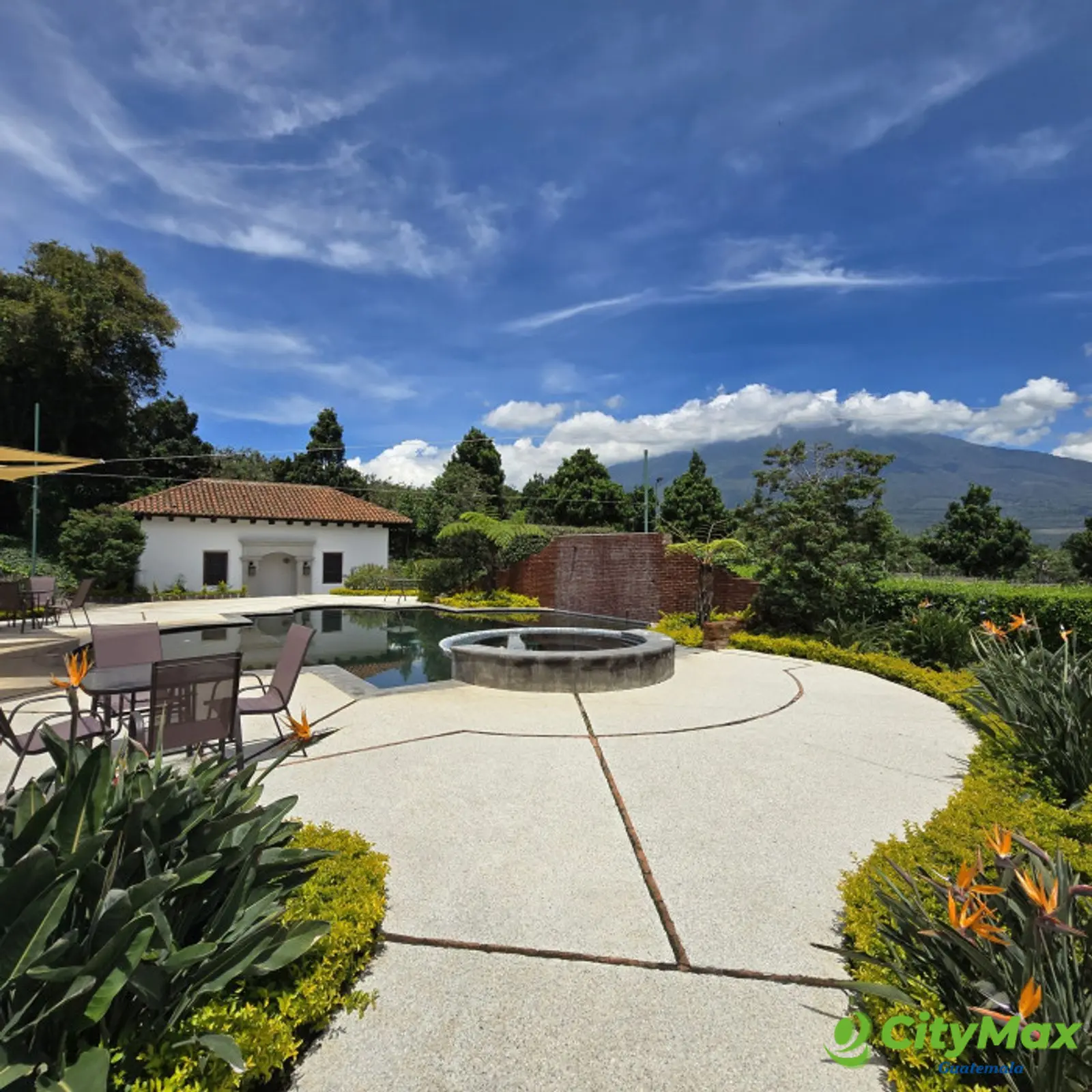 Casa en Venta a Pocos minutos de la Antigua Guatemala - foto 1
