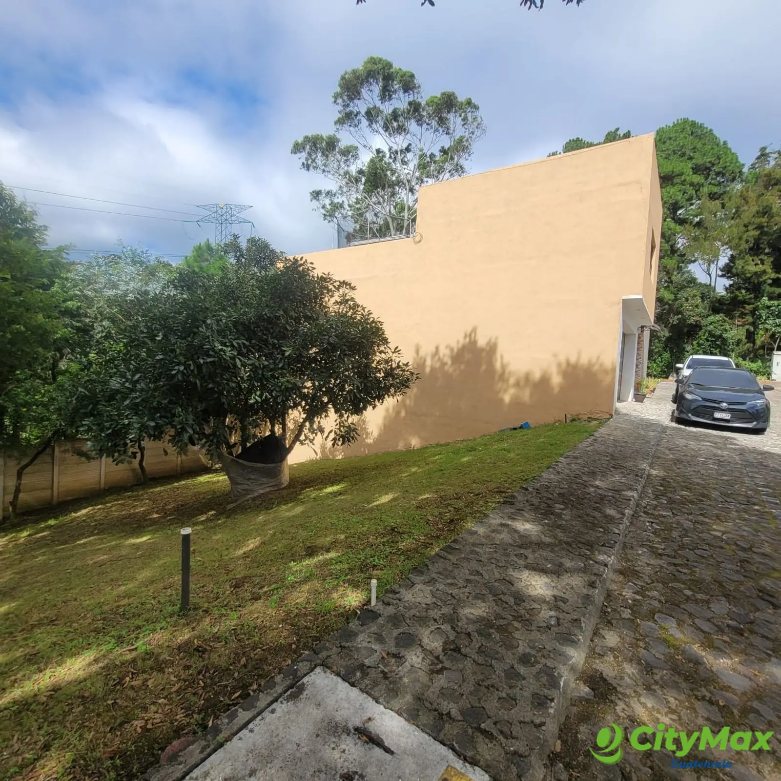 Terreno Residencial en Santa Lucia Milpas El Escorial - foto 1