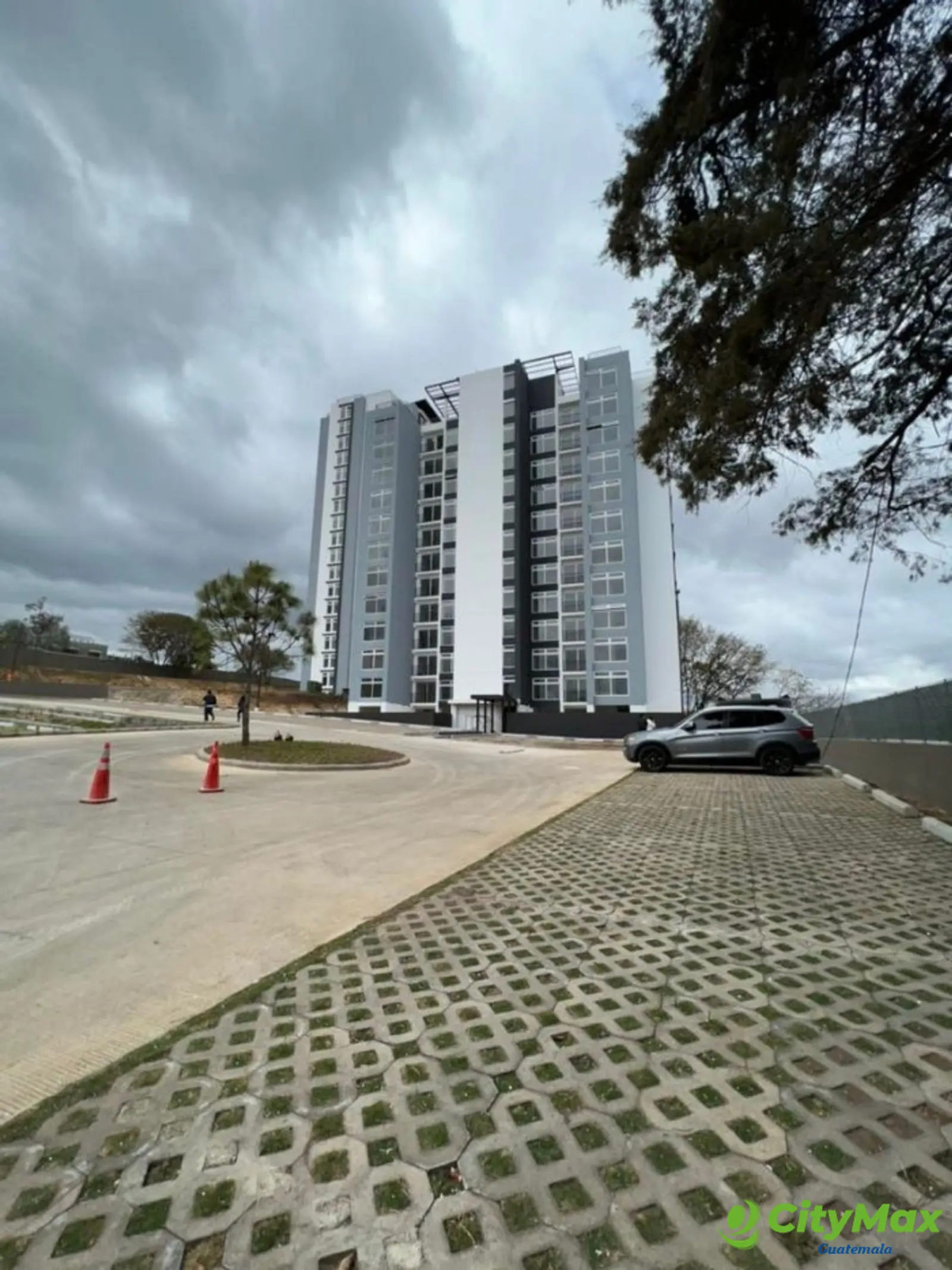 Apartamento en renta en Sakai Mixco de 3 Habitaciones - foto 1