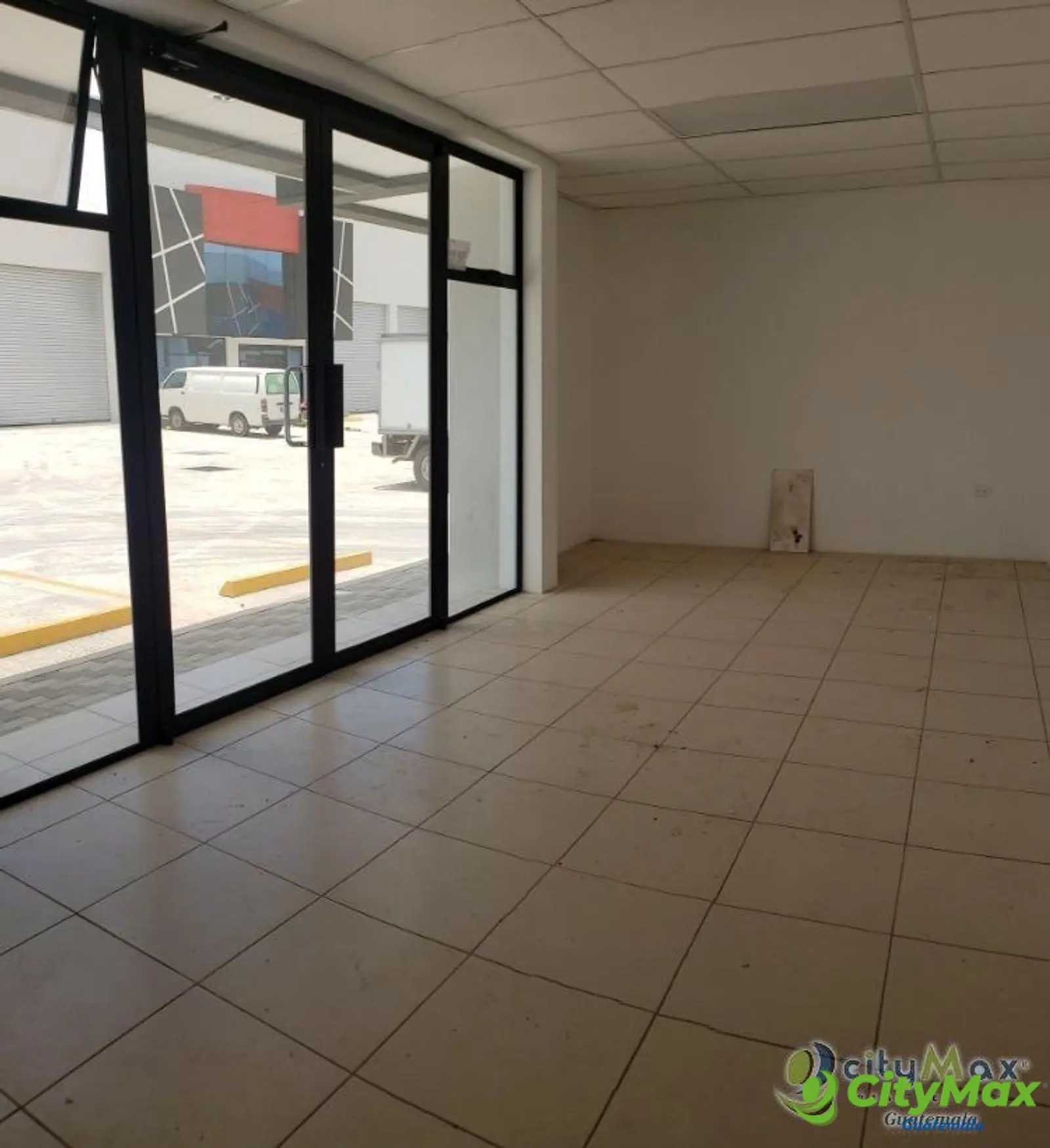 Ofibodega en venta en Quetzaltenango con 490 m2 totales - foto 1