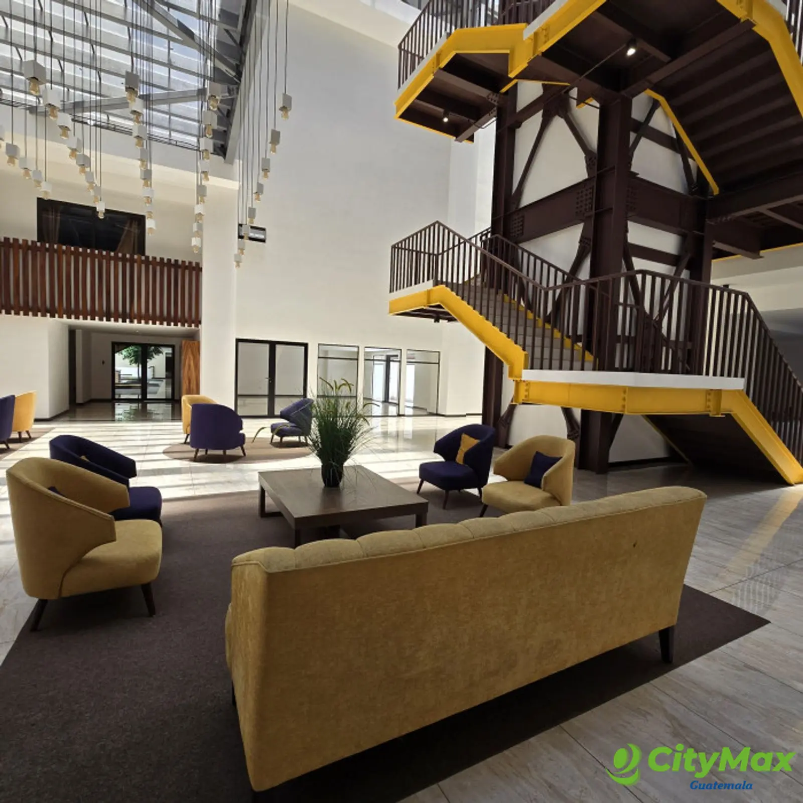 Apartamentos en venta zona 12 Avenida Petapa en planos - foto 1