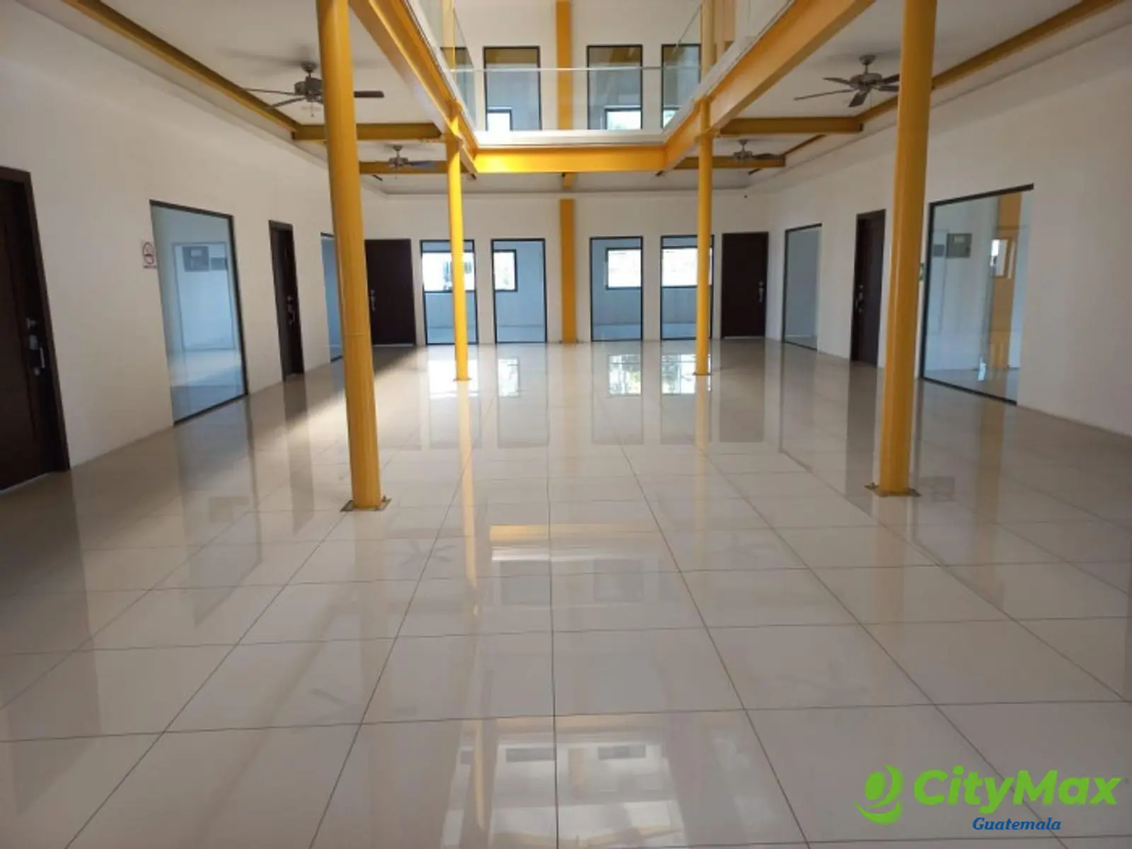 Oficina en alquiler centro empresarial en Escuintla - foto 1