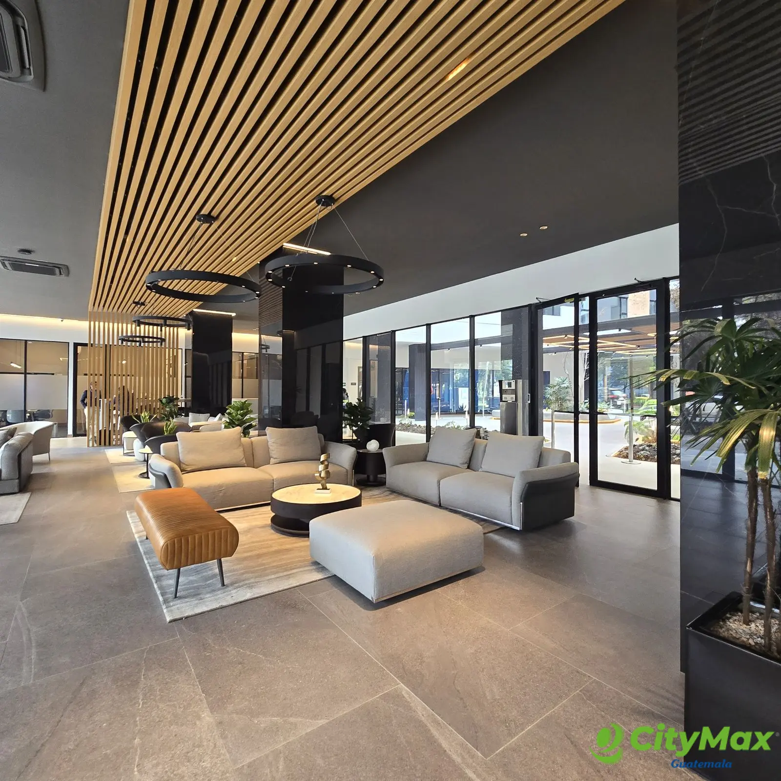 Apartamentos en Venta en Zona 14 Ave. las Americas - foto 1