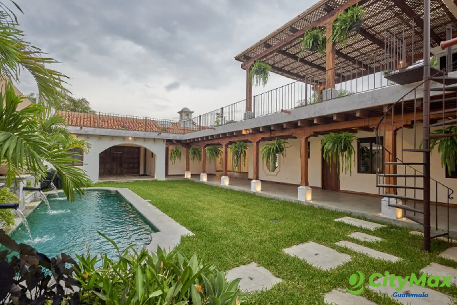 EN VENTA hermosa casa en condominio Antigua Guatemala - foto 1