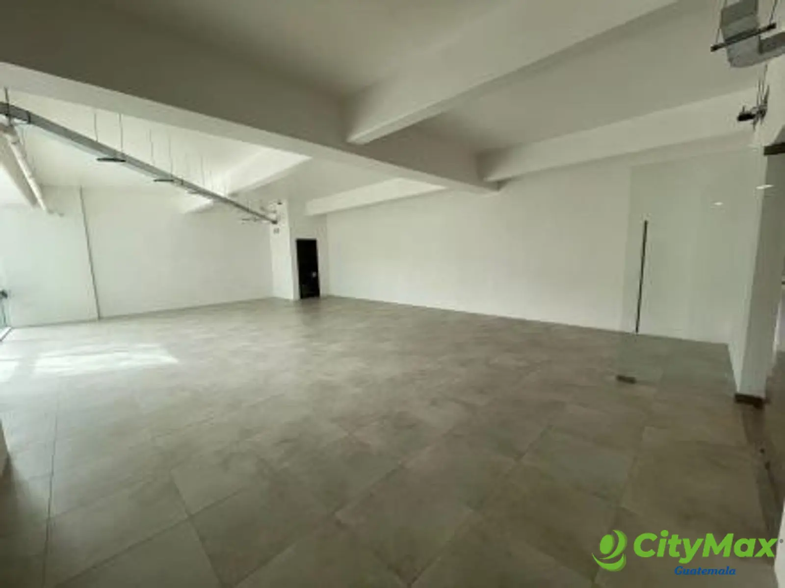 Oficina Nueva en venta en obra gris en zona 15 VH 2 - foto 1