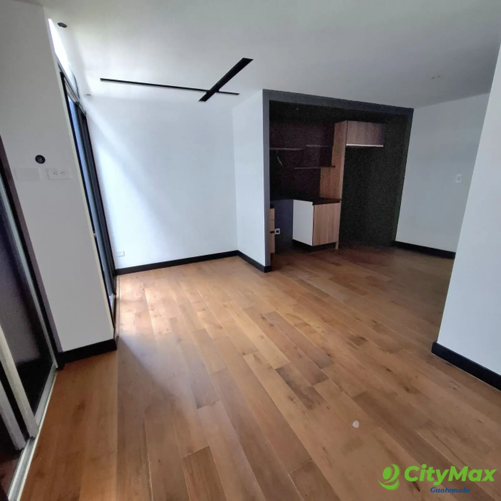 Apartamento en Venta Tipo Estudio en Zona 11 - foto 1
