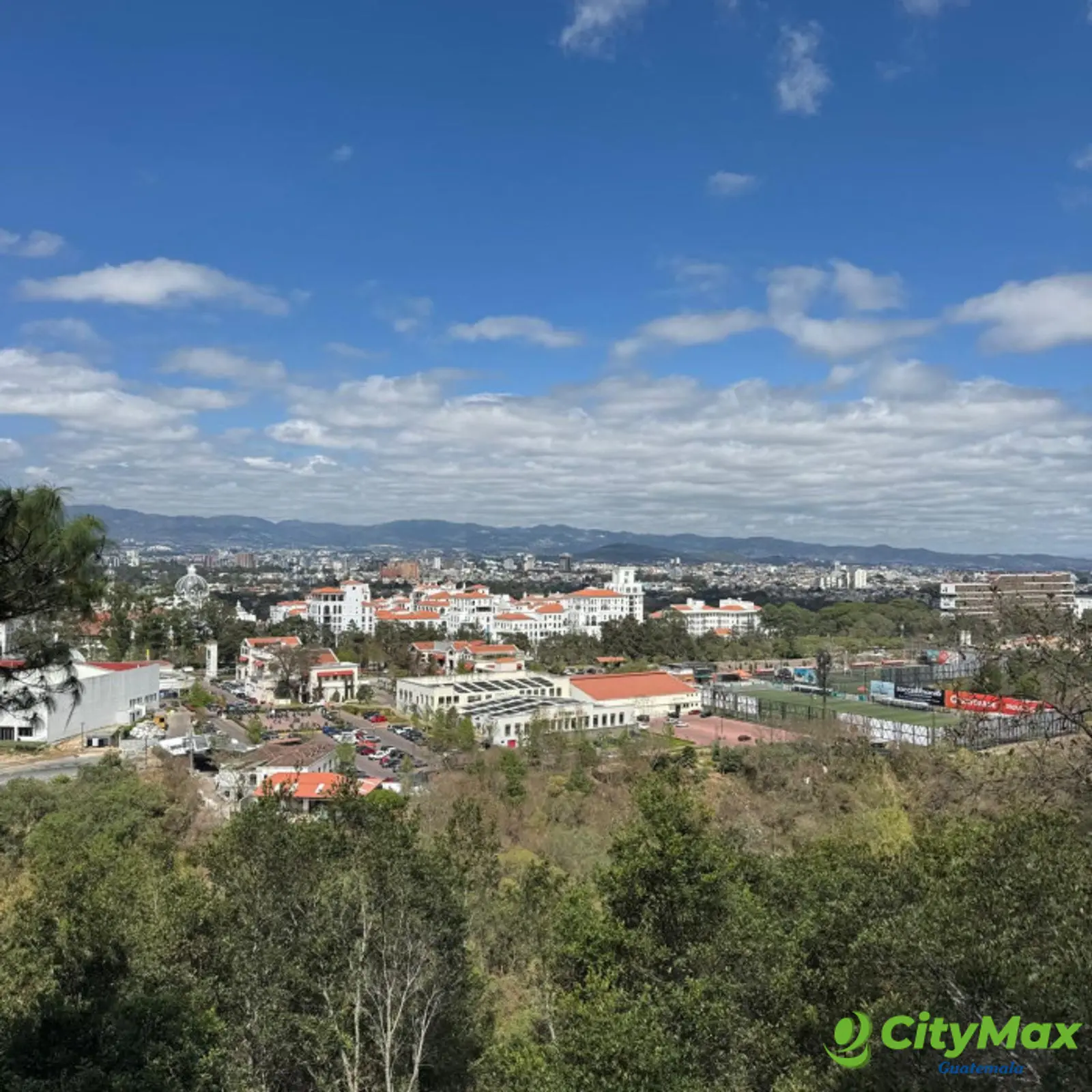 Venta de apartamento en zona 16 kanajuyu - foto 1