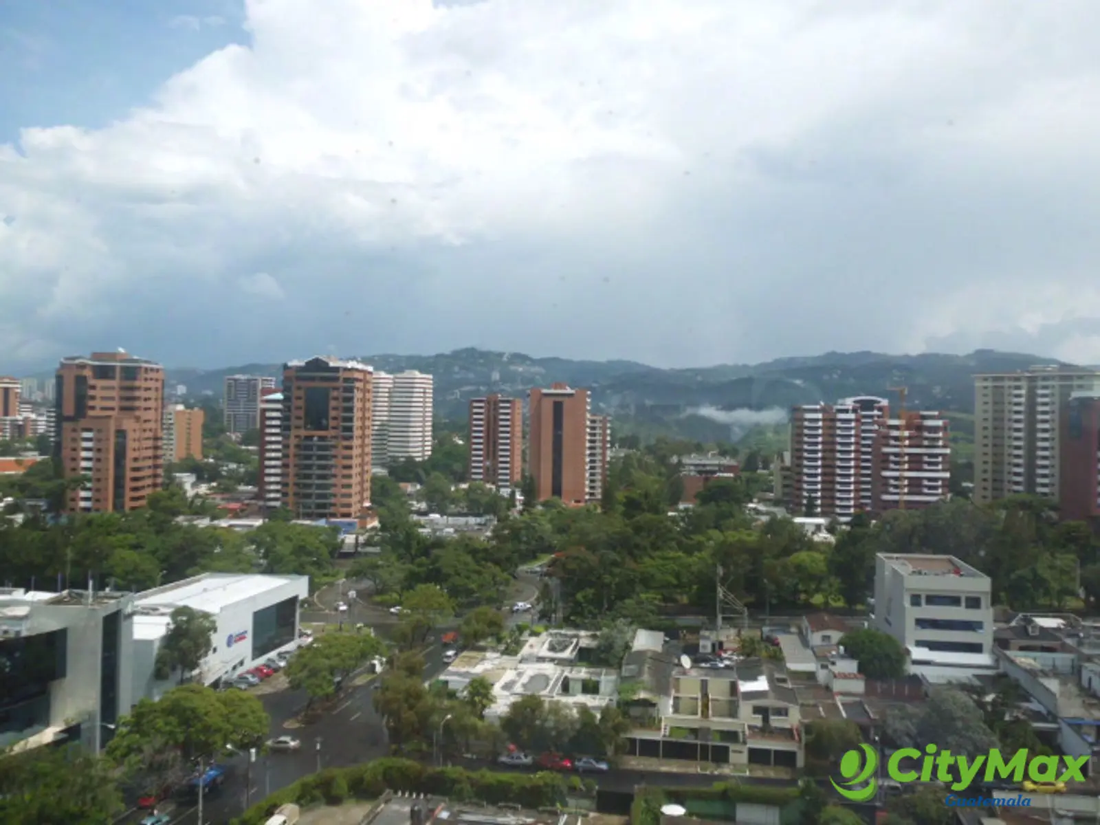 Apartamento amueblado en renta Americas Zona 13 - foto 1