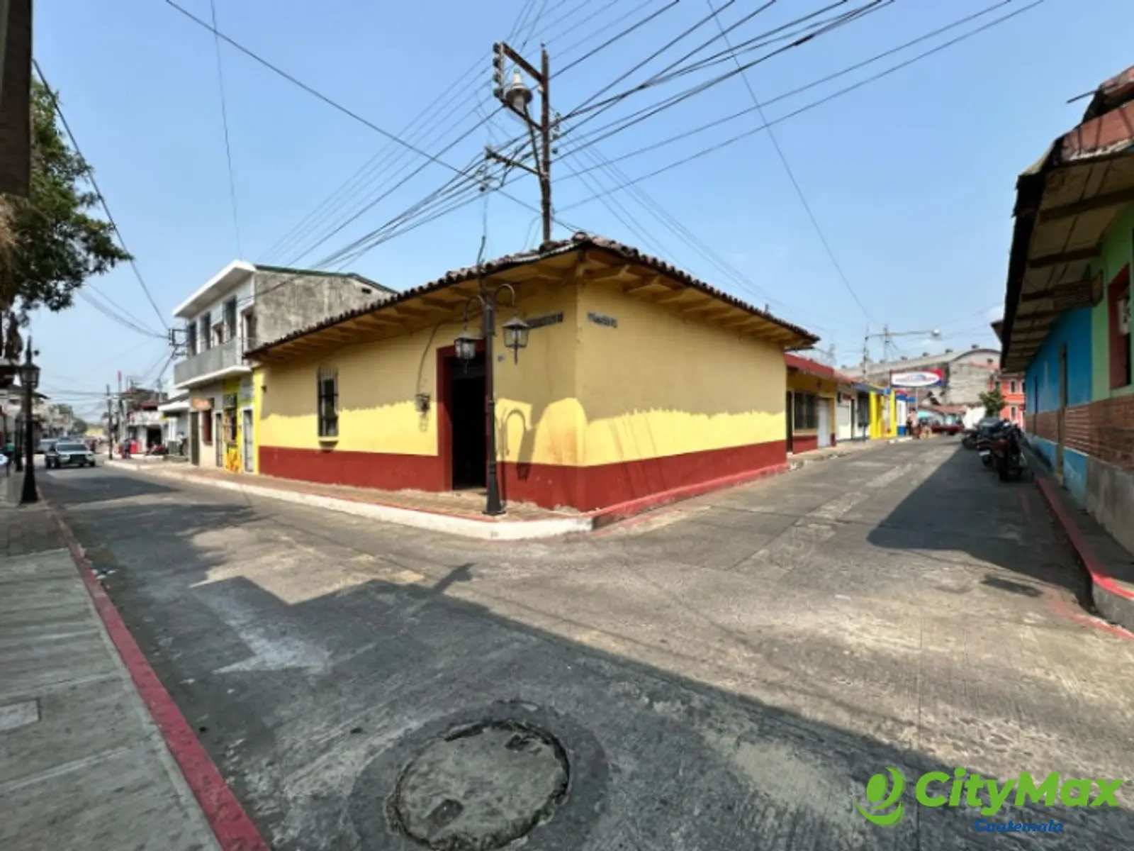Casa de un Nivel en Venta en el Centro de Retalhuleu - foto 1