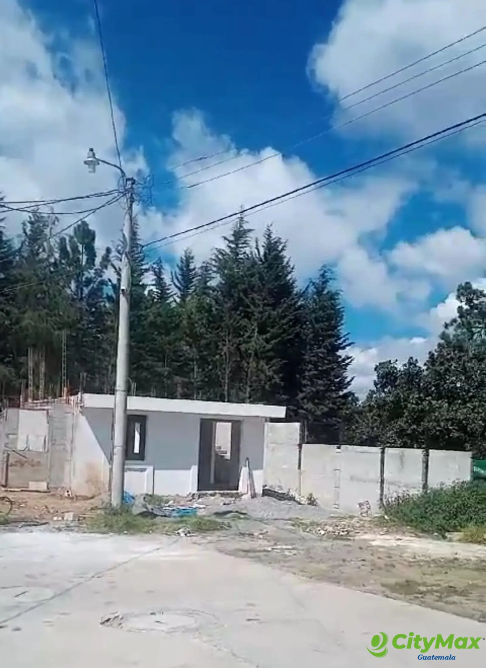 Casa venta en Construcción Pinos de lo Alto en XELA - foto 1
