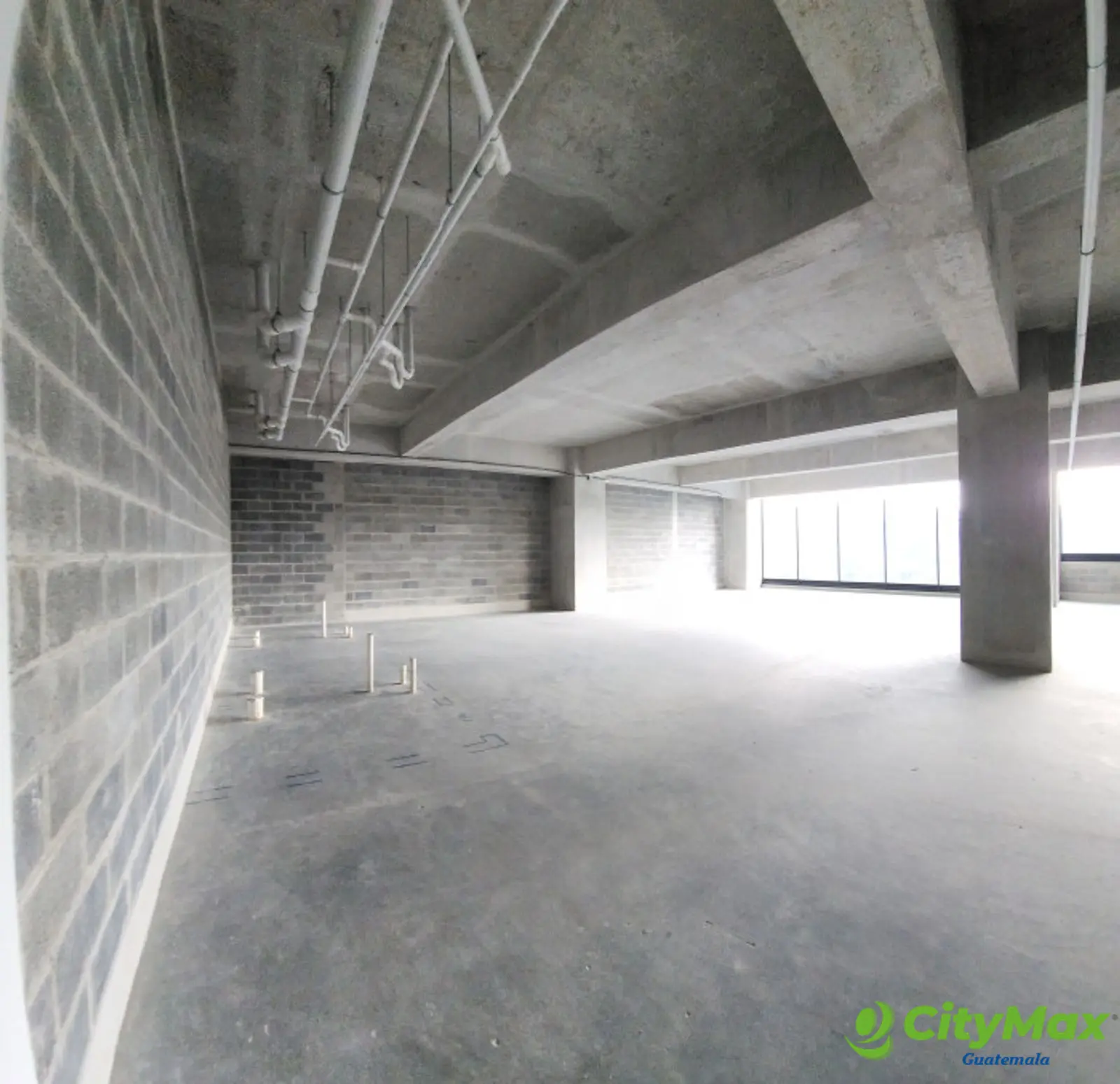 Oficina en Renta en de 305 mts2 Zona 15 Edificio Spazio - foto 1