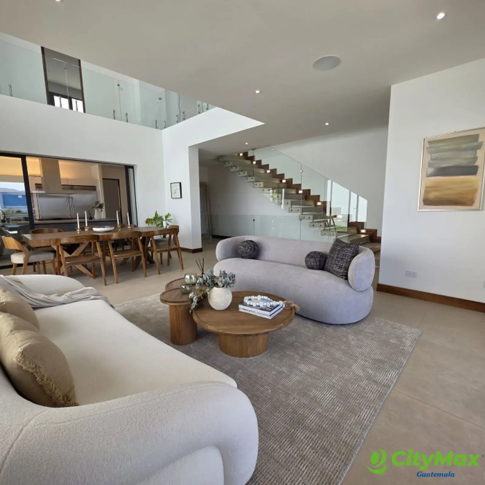 En venta casa en zona 16 El Pulte Guatemala - foto 1