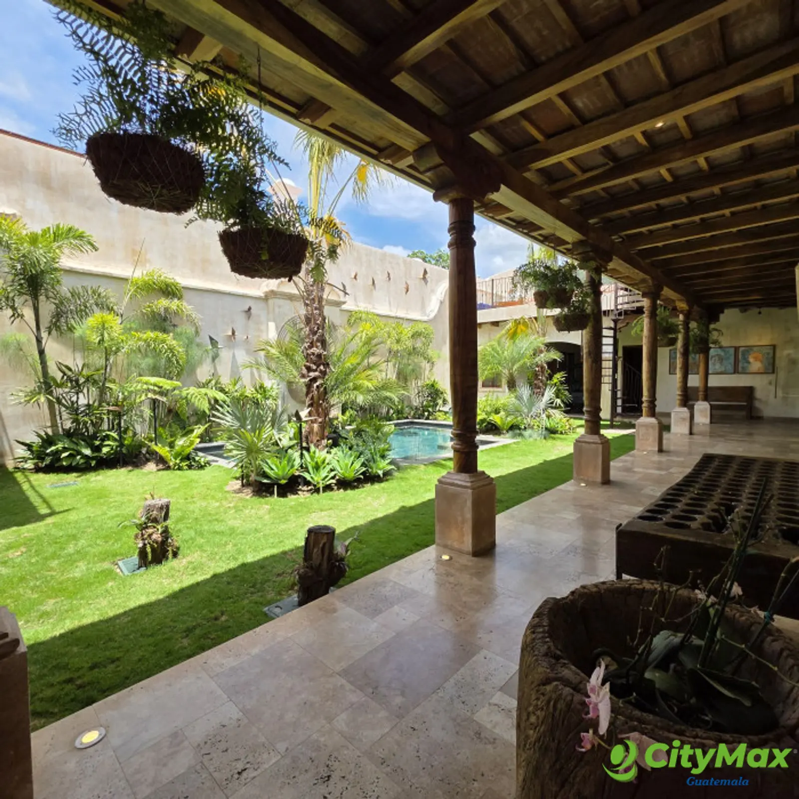 Exclusiva Casa en venta en La Antigua Guatemala - foto 1