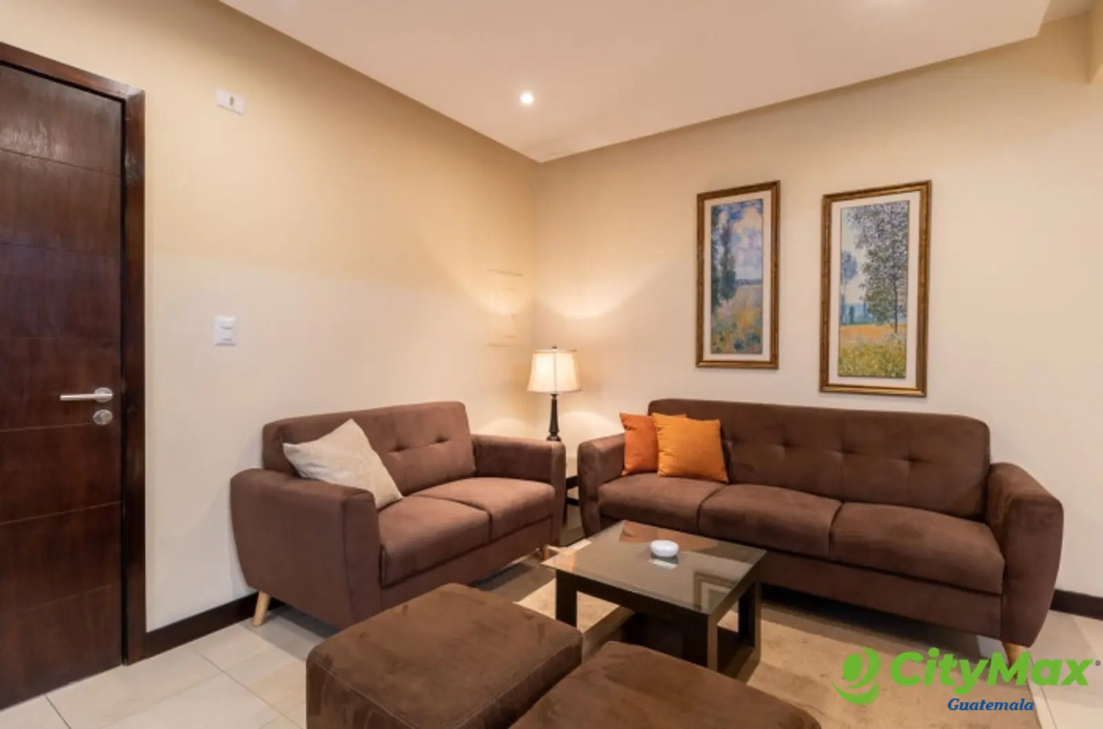 En Alquiler Apartamento amueblado en Zona 14 - foto 1