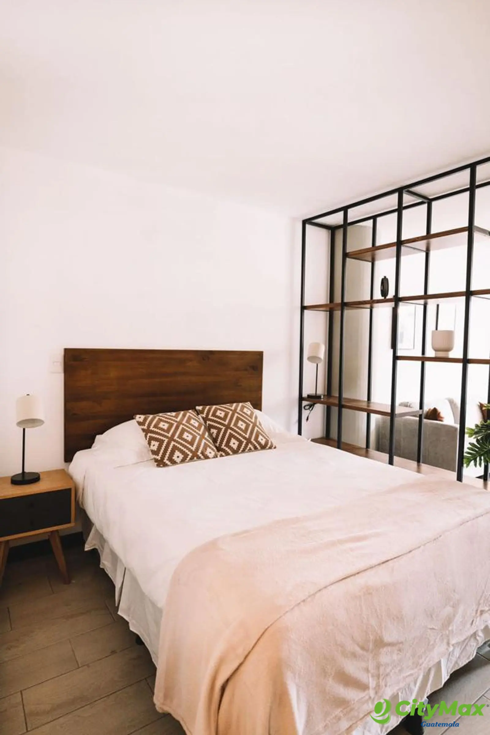 CityMax vende apartamento tipo loft en zona 1 - foto 1