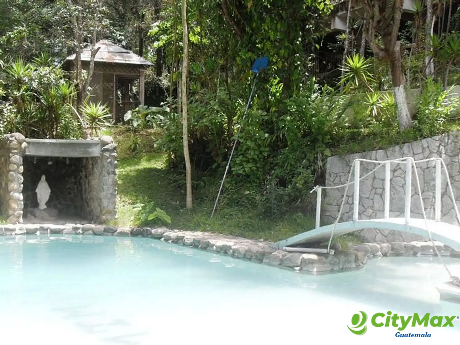IMPRESIONANTE CASA EN VENTA EL ENCINAL GUATEMALA - foto 1