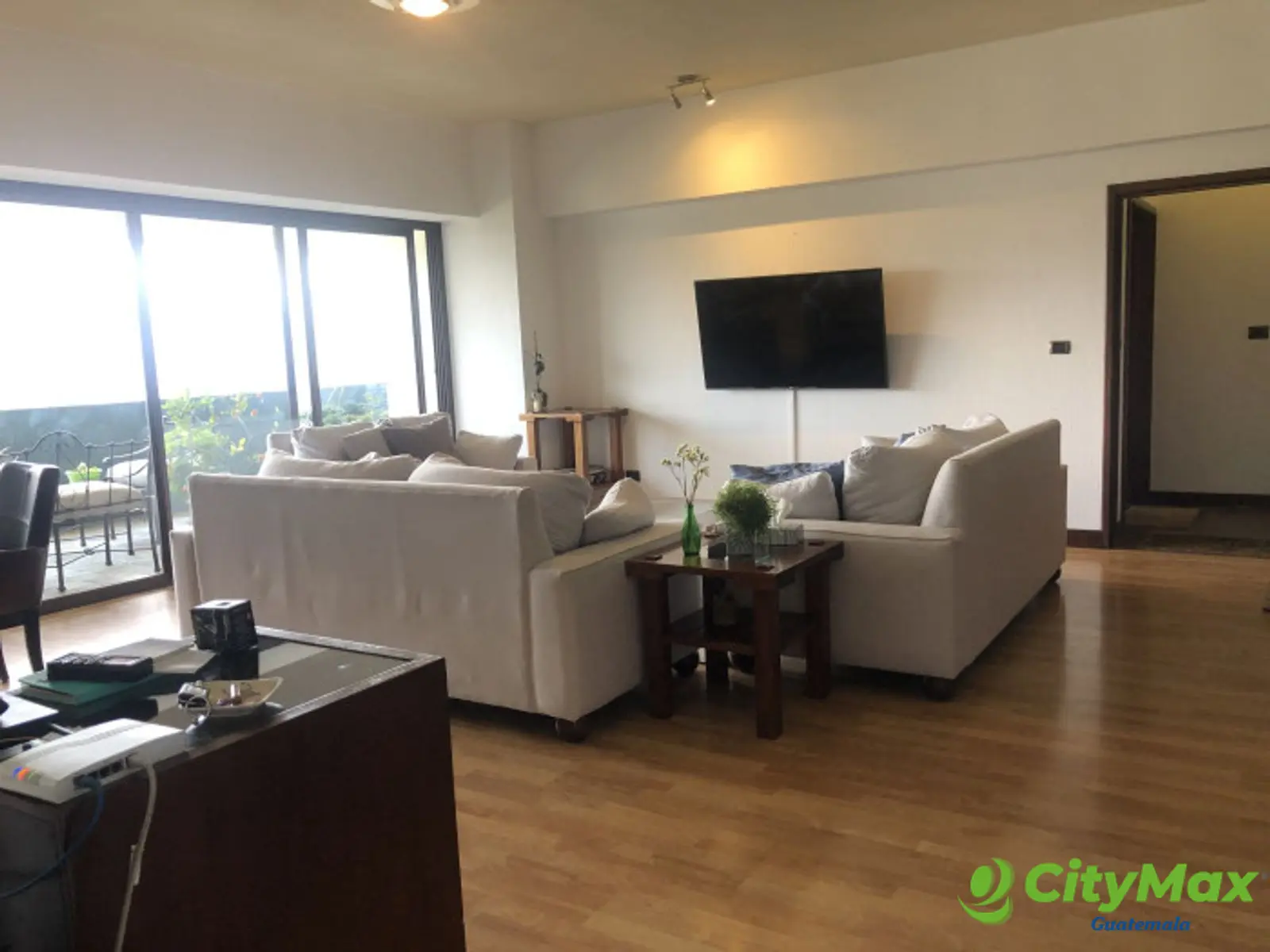 Apartamento amueblado en alquiler zona 14 - foto 1