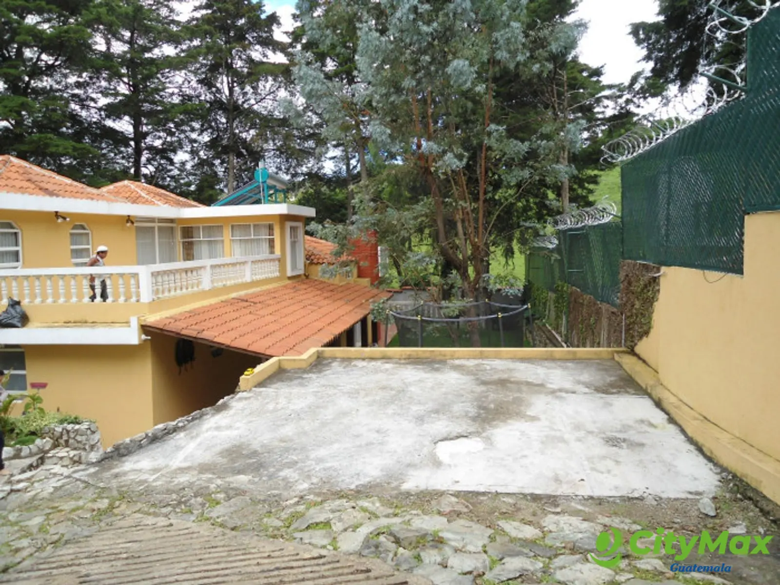 Casa en venta en Carretera a El Salvador km 18 Arrazola - foto 1