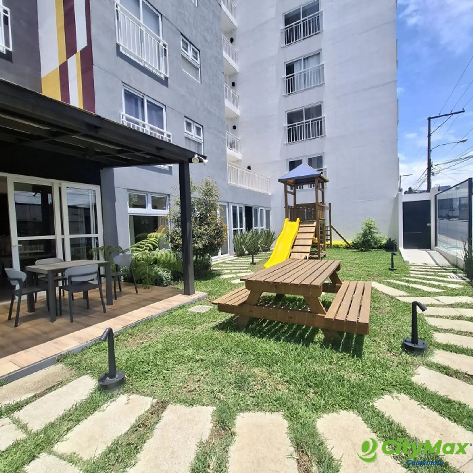 Apartamento Equipado en Venta Torre Pamplona Zona 13 - foto 1