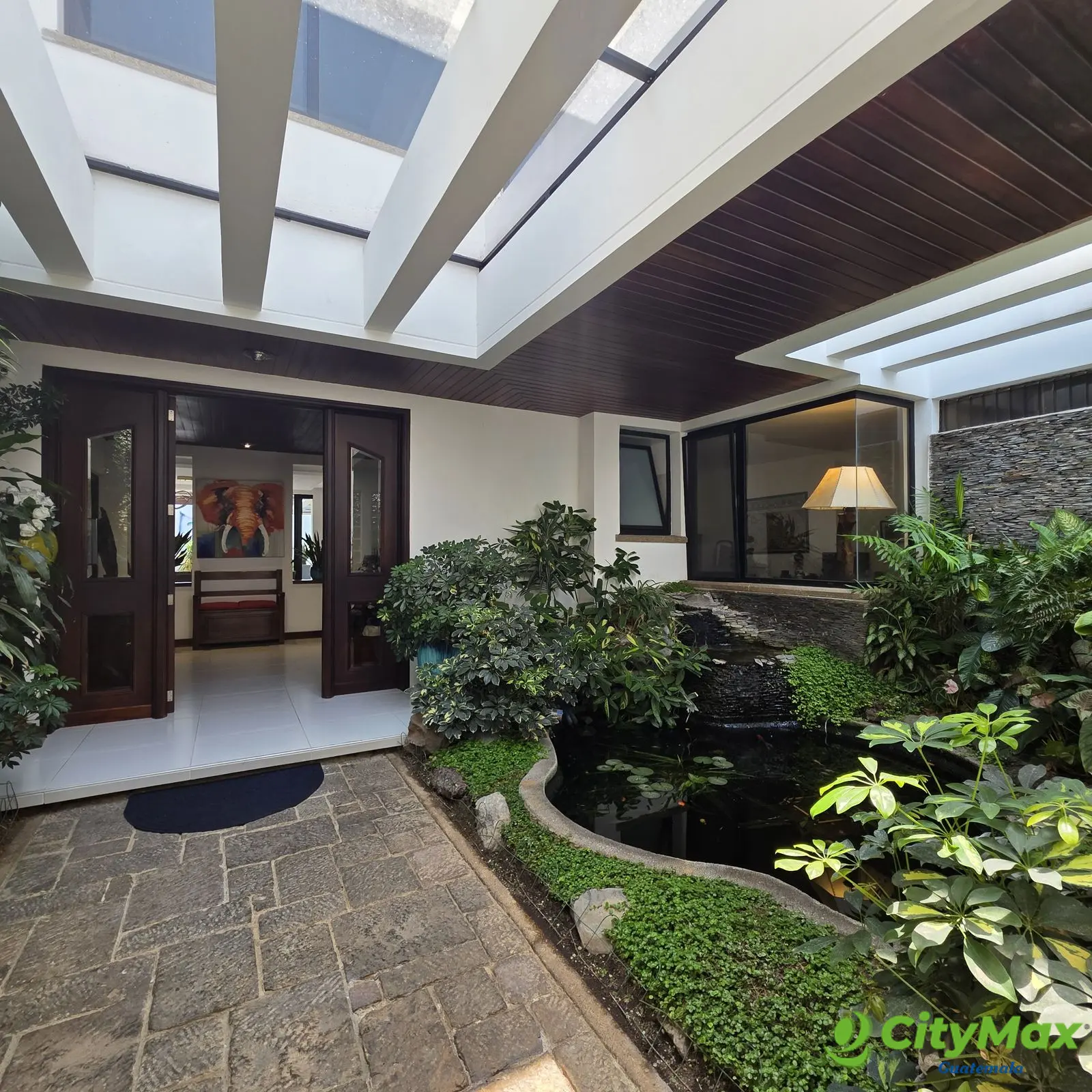 Exclusiva Casa en Venta en Zona 15 Guatemala - foto 1