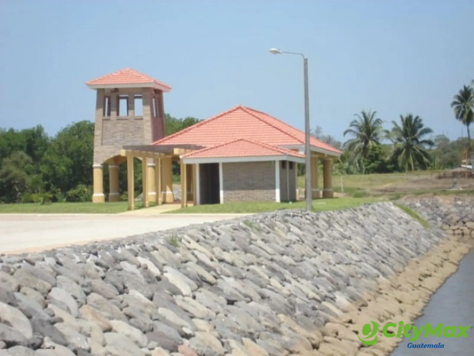 TERRENO EN VENTA PERGOLAS DEL MAR IZTAPA - foto 1