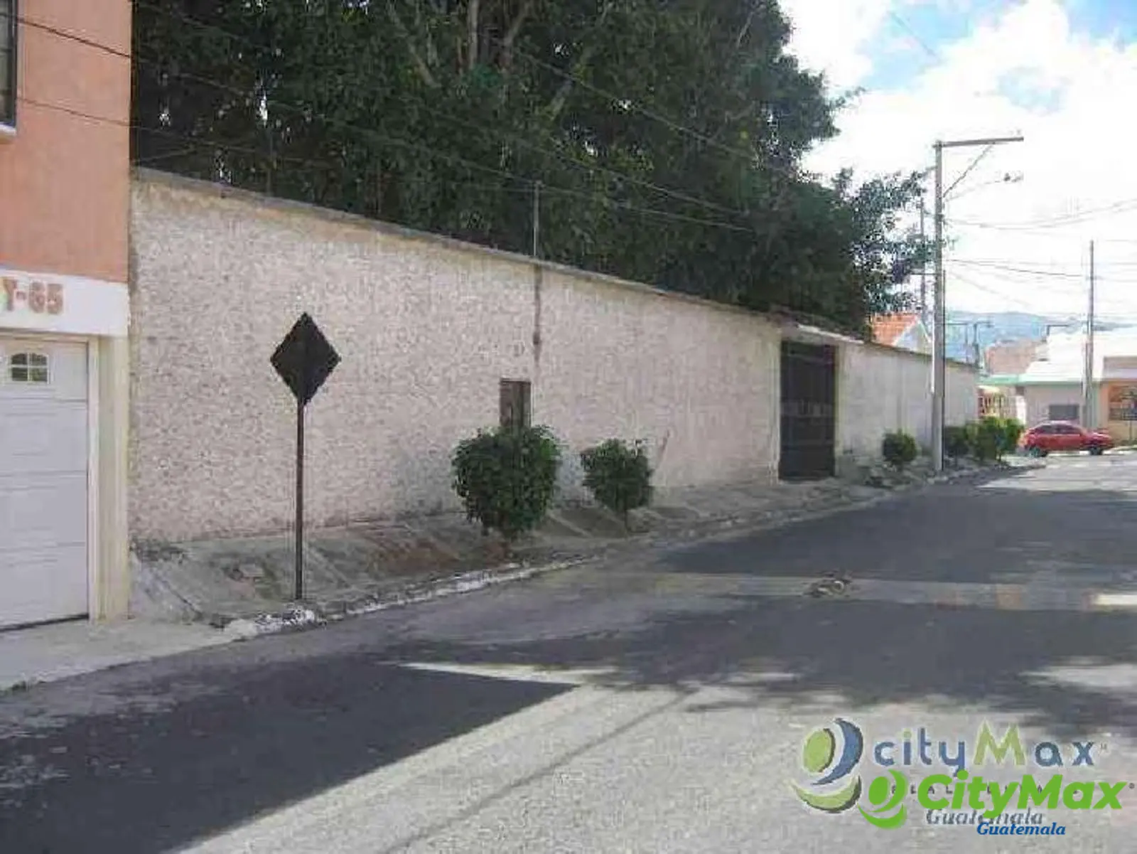 Se vende casa en condominio Villa Nueva - foto 1