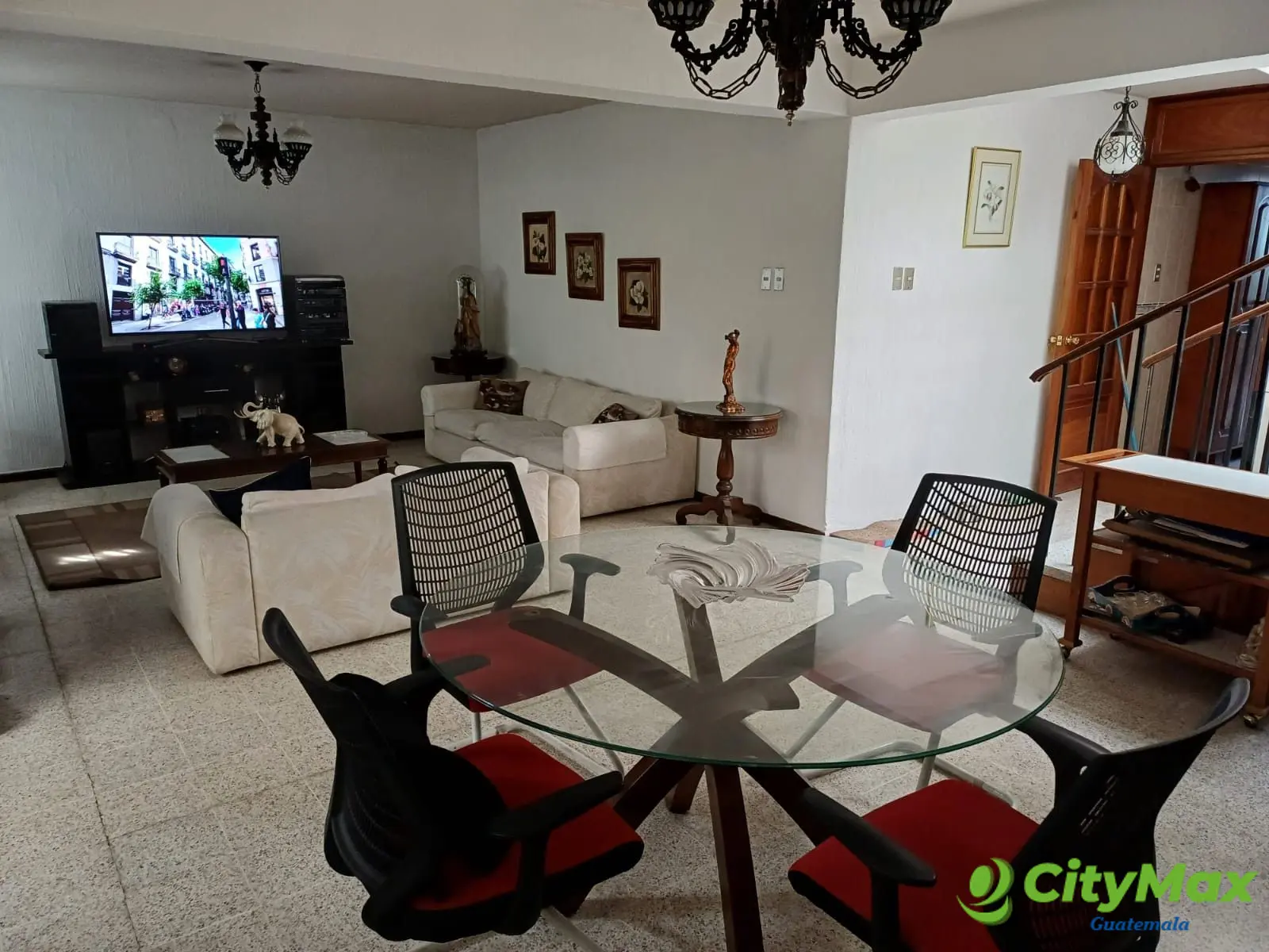Town House Amueblado Zona 15 Vista Hermosa 1 - foto 1