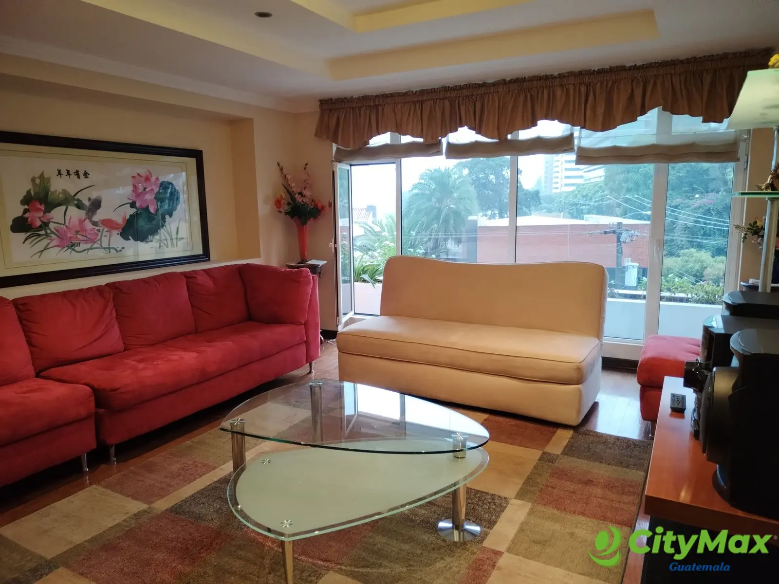 Apartamento en venta zona 10 con 3 habitaciones  - foto 1