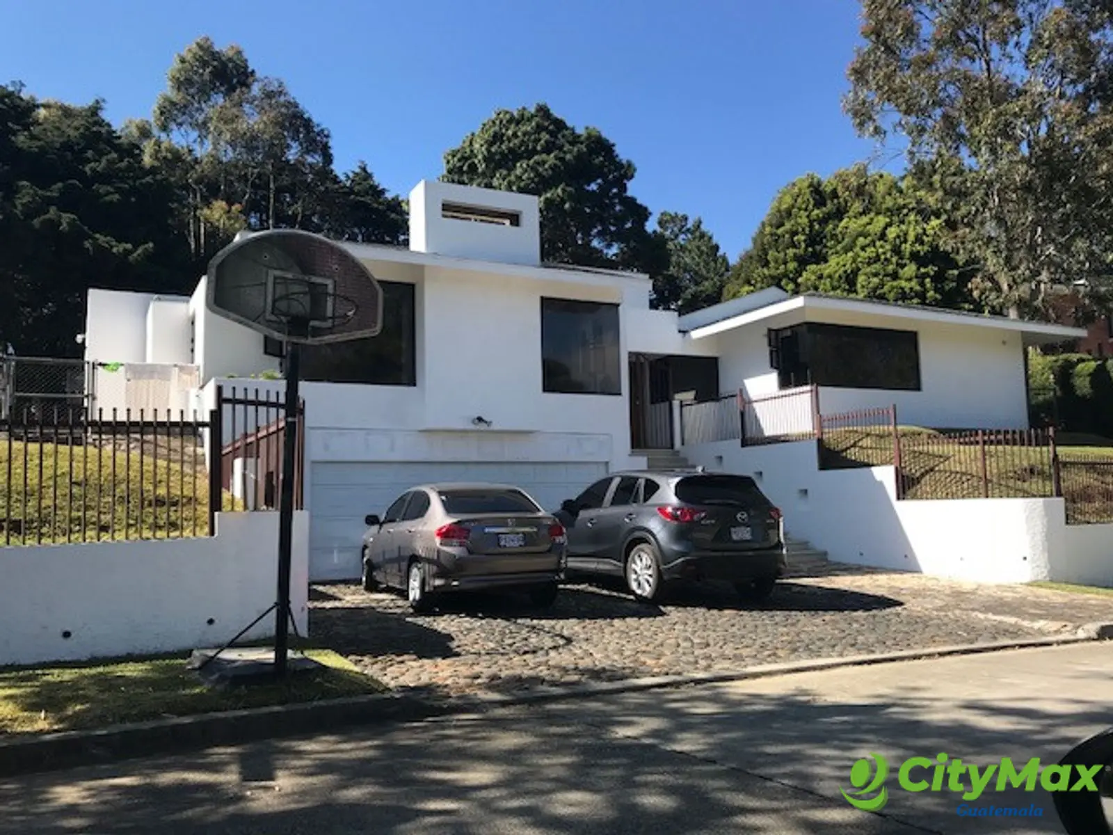 Casa en renta o venta Km 16.5 Fraijanes Guatemala - foto 1