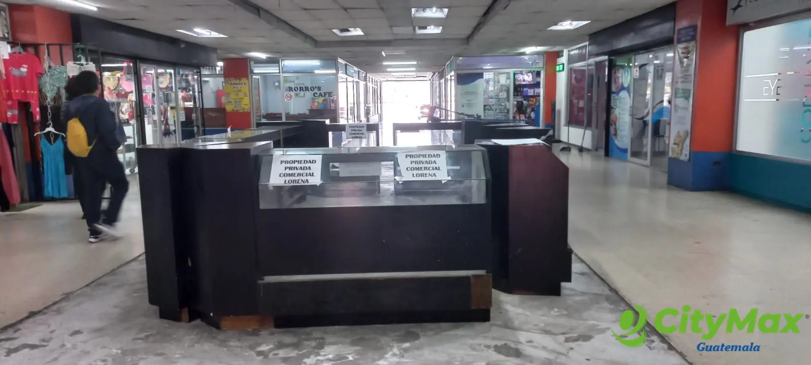 Kiosko de 27 mt2 en primer nivel en renta en zona 5 - foto 1