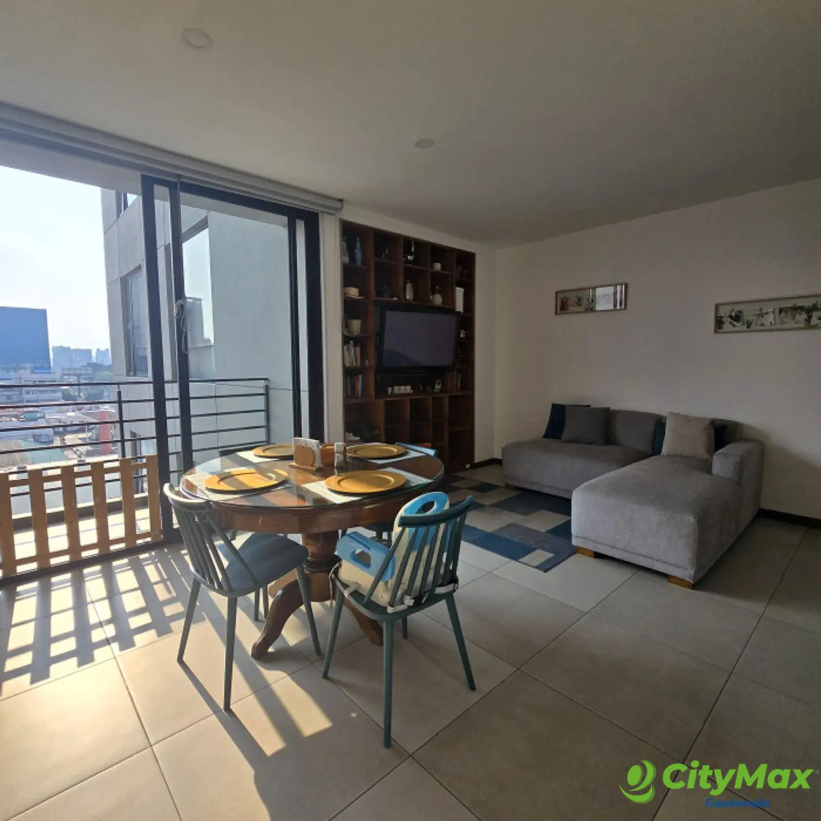 Apartamento en Venta o Alquiler Zona 10 Guatemala - foto 1