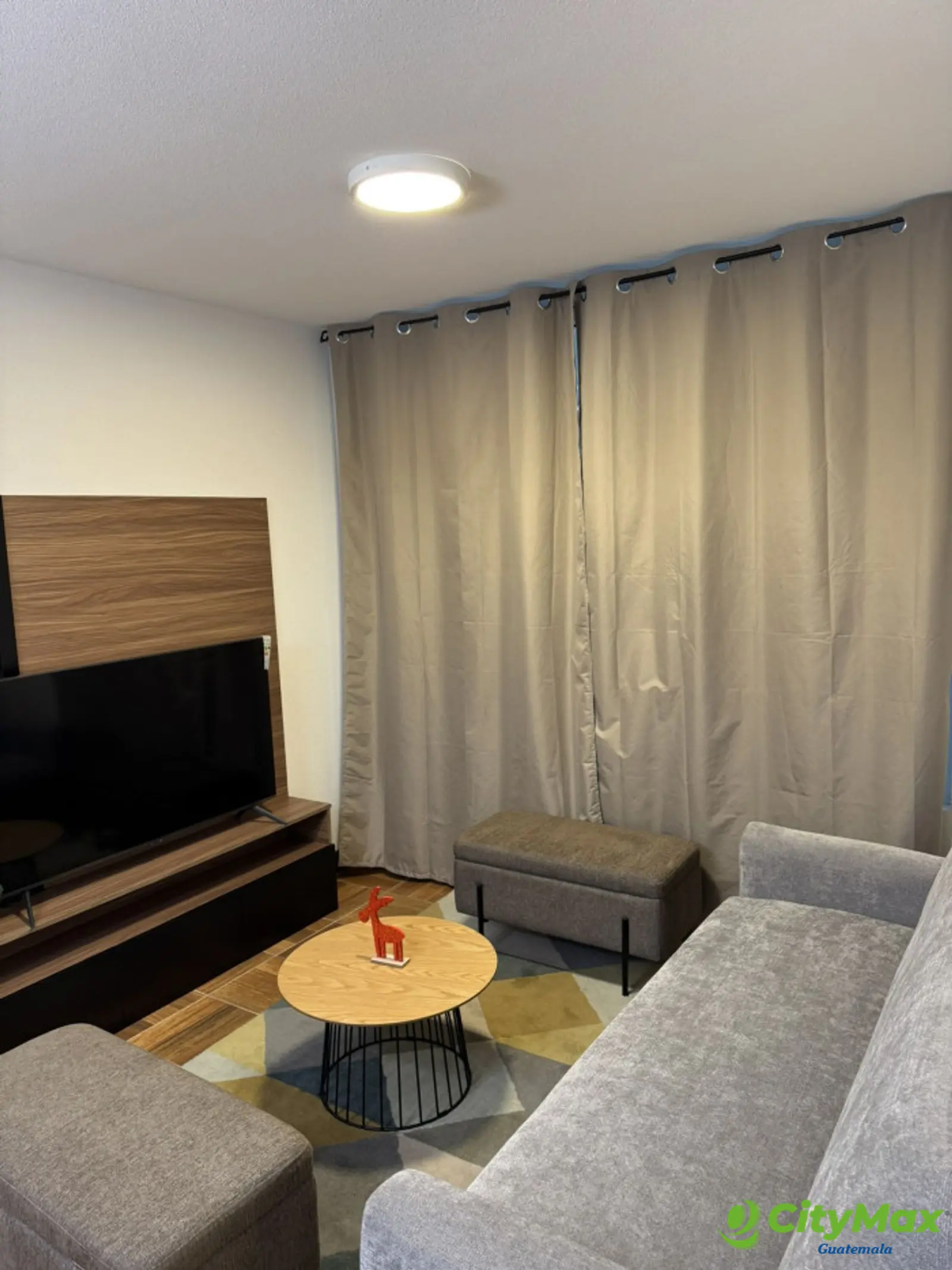 Apartamento en venta en Construcion zona 11  - foto 1